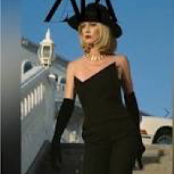 ASYMMETRIC BUSTIER LIMITED EDITION - Picture 1 of 6